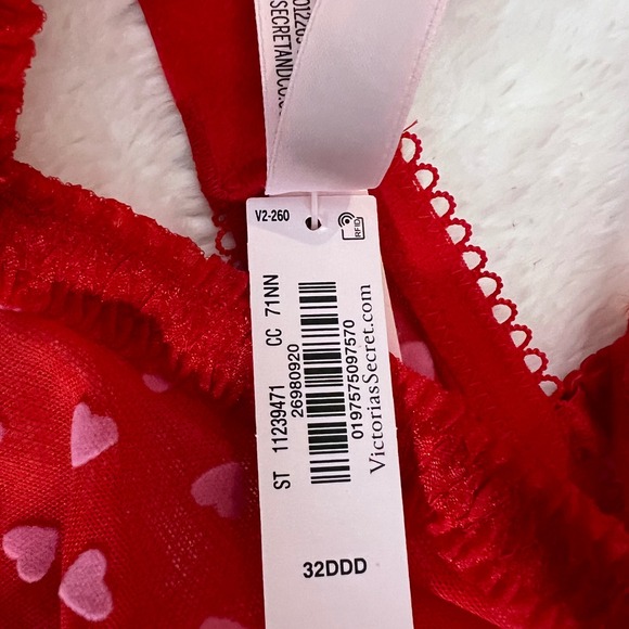 Victorias Secret Women's Tease Hearts Unlined Demi Bra Red Pink 32DDD NWT - Picture 9 of 12